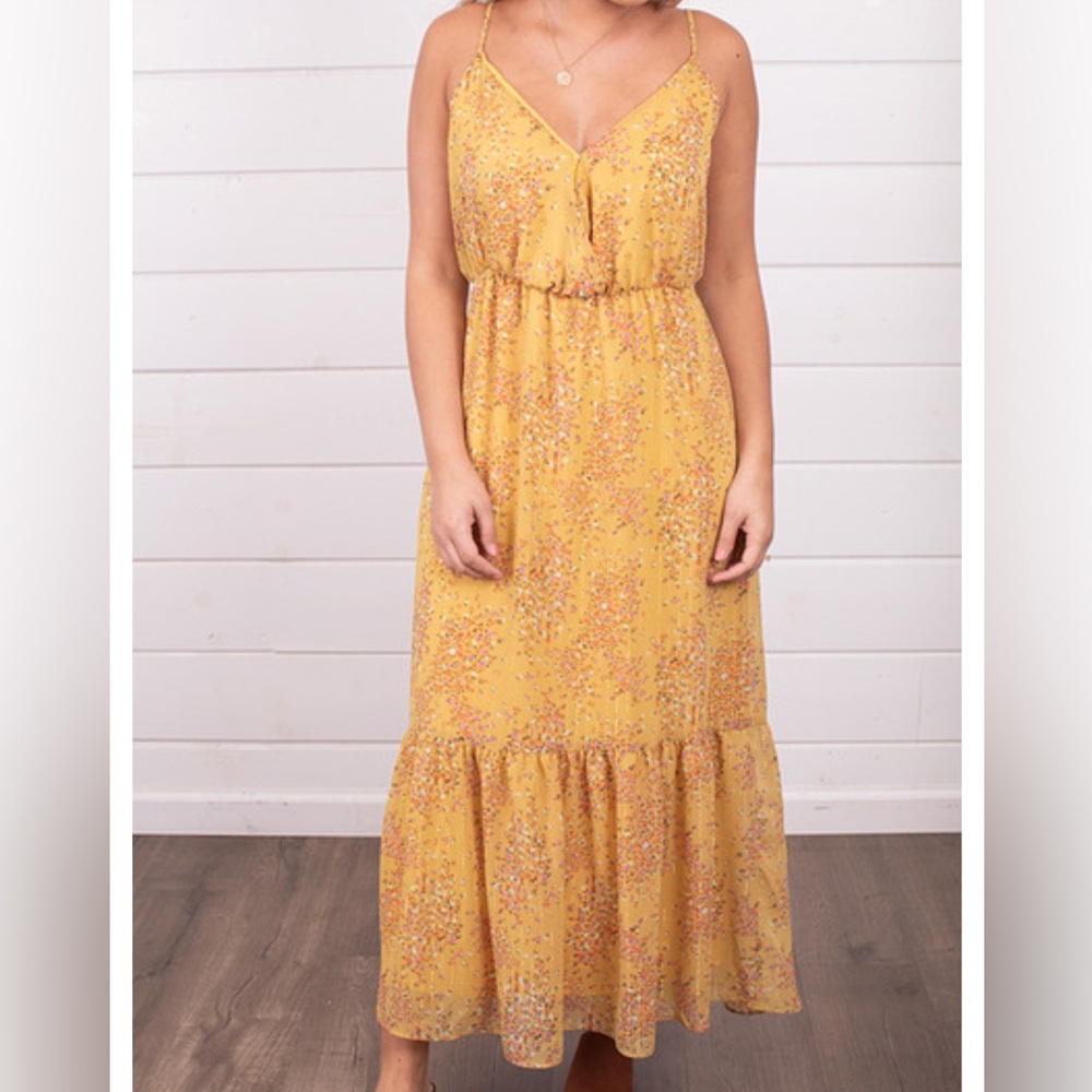 💚5/$25 Lush Yellow Floral Long Flowing Midi Sz M